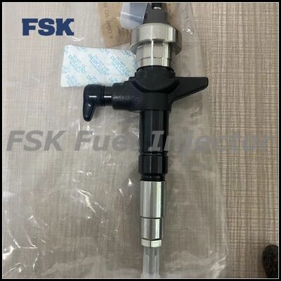 23670-59018 Diesel Fuel Injector Compatible With Toyota Land Cruiser