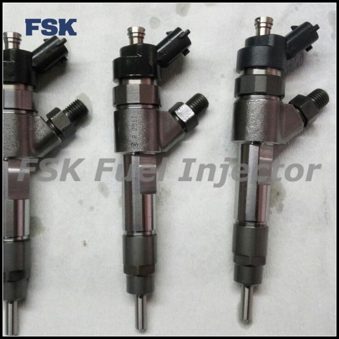 0445110422 Common Rail Injector 0445110511 0445120002 Suitable For IVECO