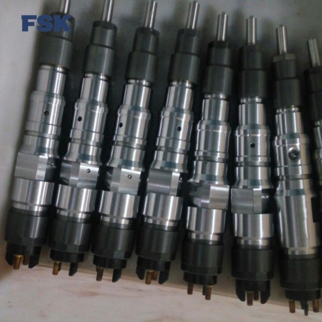 0445120153 Kamaz Injector 095000-5471 Common Rail Injector 8-97329703-1