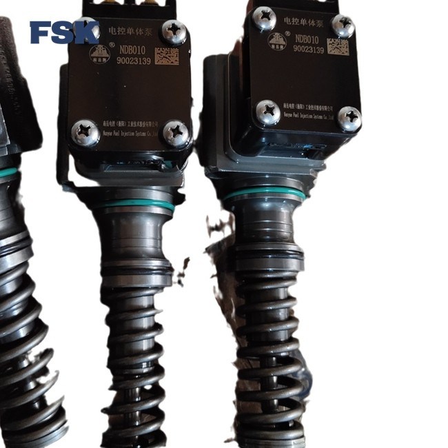 0445025050 Common Rail Fuel Injection Pump 0445020002 EFI High Pressure Fuel Pump 0986437501