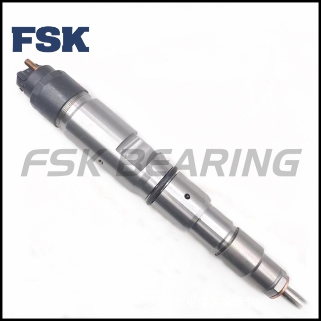 Injector Nozzle Xichai 0445120262 0445120396 Fuel Common Rail Injector 120 Series