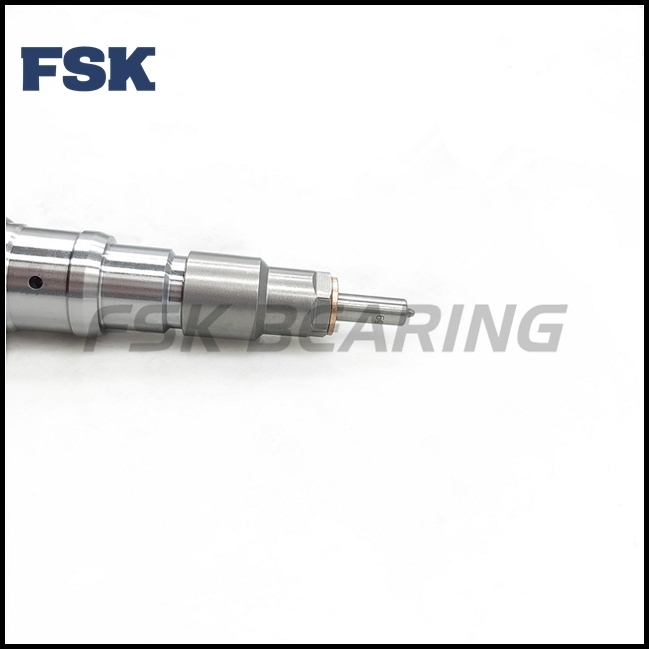 Liwei Common Rail Diesel Nozzle 0445120225 For Bosch Yuchai Yc4G Engine