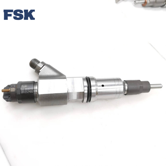 FSK 0445120092 Fuel Injector 120 Series For Komatsu Volvo HITACHI KUBOTA DOOSAN