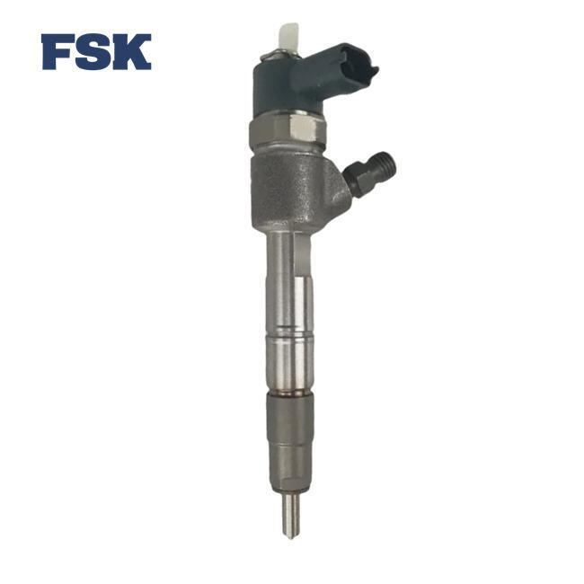 0445110821 Common Rail 110 Series Diesel Injector Diesel Engine Injector