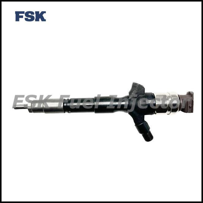 Fuel Injector 095000-7400 23670-30220 For Toyota Engines