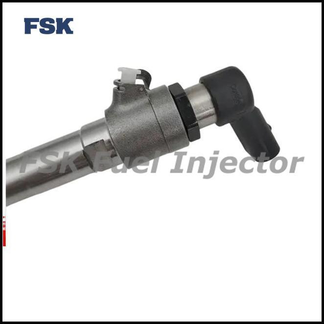 Ford Engine Injector Assembly 1728574 High Precision Replacement Part