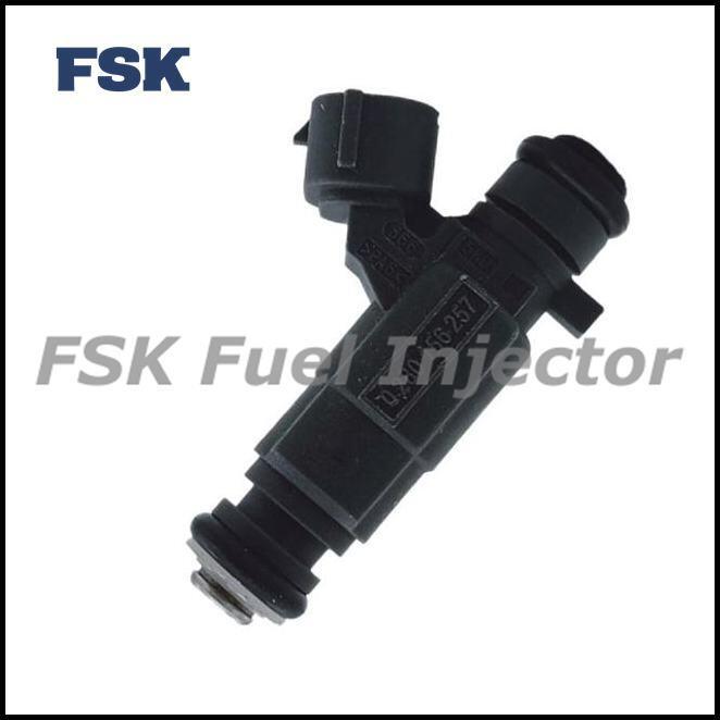 0280156257 06B906031G Car Fuel Injector For Volkswagen Santana Passat And Hongqi