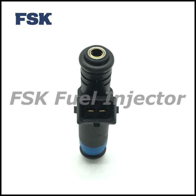 Engine Fuel Injectors FI114992 Automotive Fuel Injector For Siemens BMW And Ford