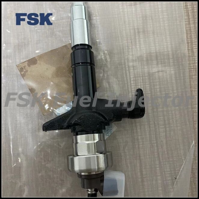 Fuel Injector 095000-6980 Common Rail Injector For Isuzu 4JJ1 3.0L Engine