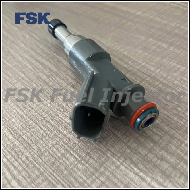 23209-79155 23209-79205 Fuel Injector Nozzle Replacement Compatible With Toyota Tacoma