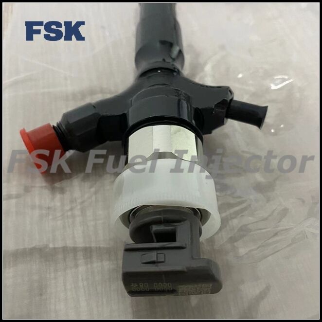 23670-09061 Diesel Common Rail Fuel Injector Nozzle Valves For Toyota Hiace Hilux Pick Up
