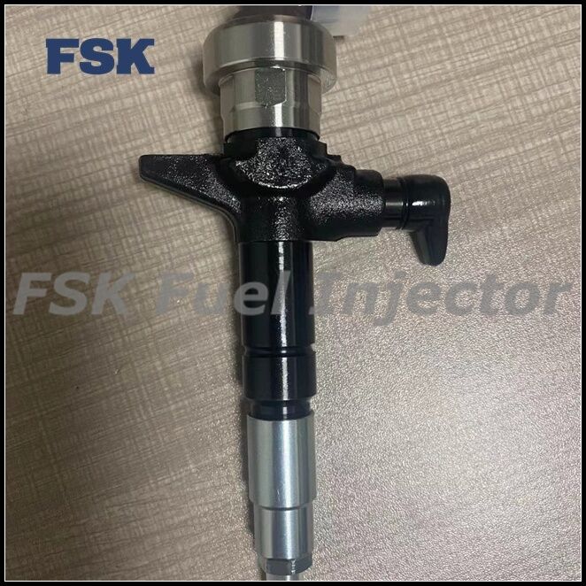 8-98119228-1 High Quality Common Rail Diesel Fuel Injector Compatible With Isuzu