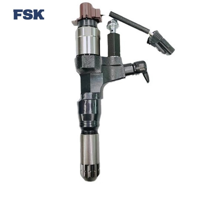 FSK Denso Fuel Injector 095000-956x 1465A257 095000-749# 1465A297 For DLLA155P1030
