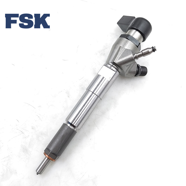Long Life Common Rail Injector 16606212R Fuel Injector Nissan Qashqai China Factory