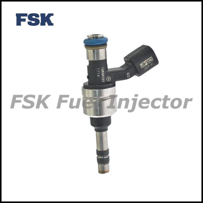 High Performance 12634491 0261500131 Fuel Injector Optimized Atomization For Buick Chevrolet