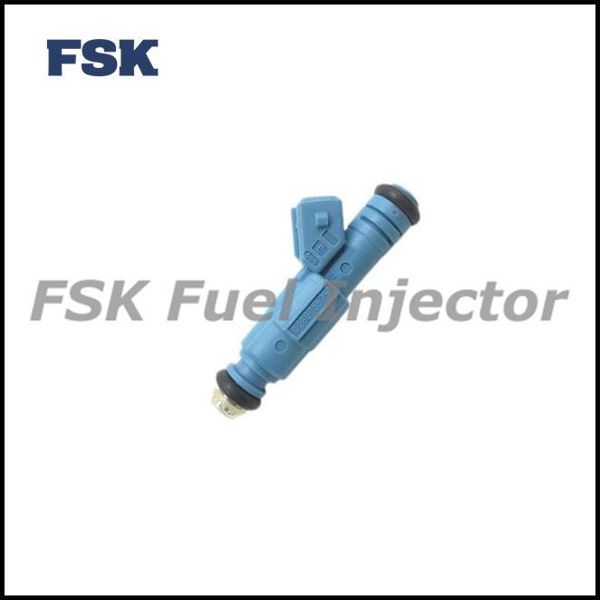Engine Fuel Injectors 0280155761 06A906031B Car Fuel Injector For Volkswagen Jetta