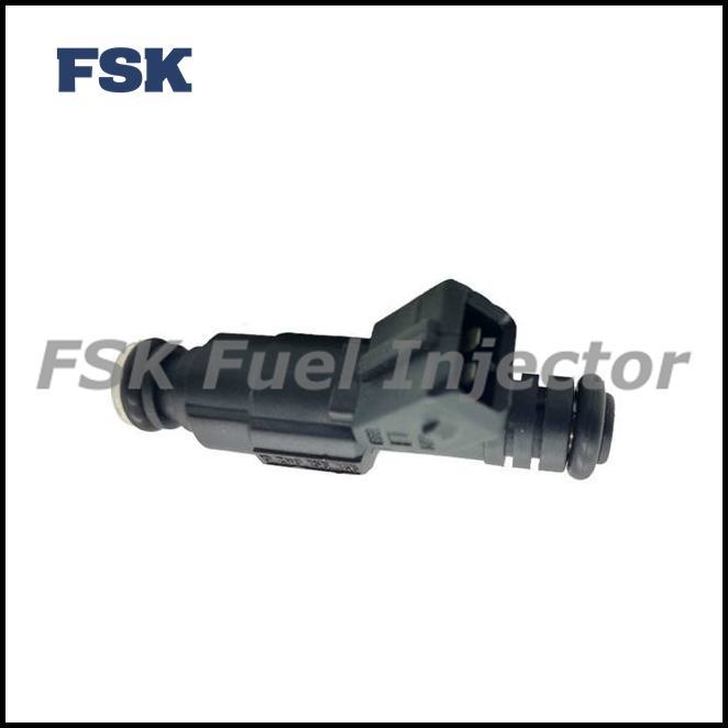 0280156146 Car Fuel Injectors For Volvo 850 S70 V70 And Volkswagen Santana