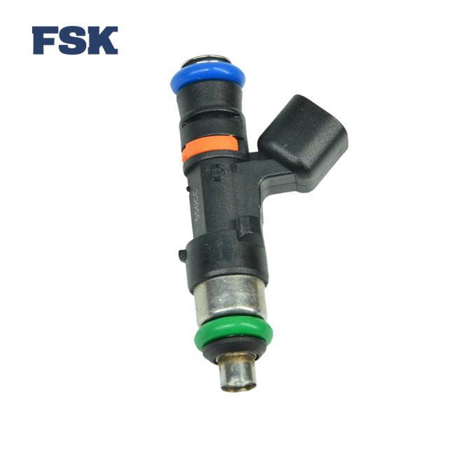 0280158117 Car Fuel Injectors For Audi A4 TT Volkswagen Golf Jetta Acura