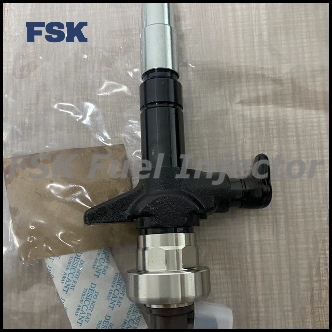 Fuel Injector 095000-6980 Common Rail Injector For Isuzu 4JJ1 3.0L Engine