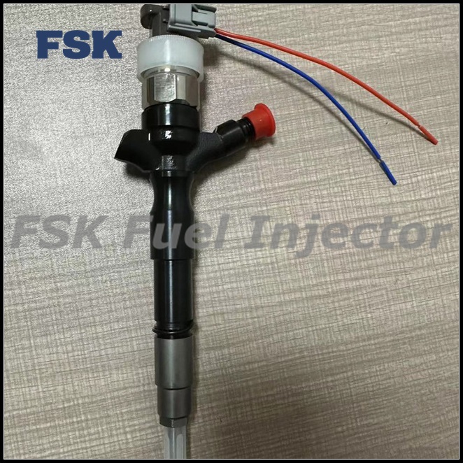 23670-39435  Fuel Injector Compatible With Toyota Diesel Engine 1KD-FTV