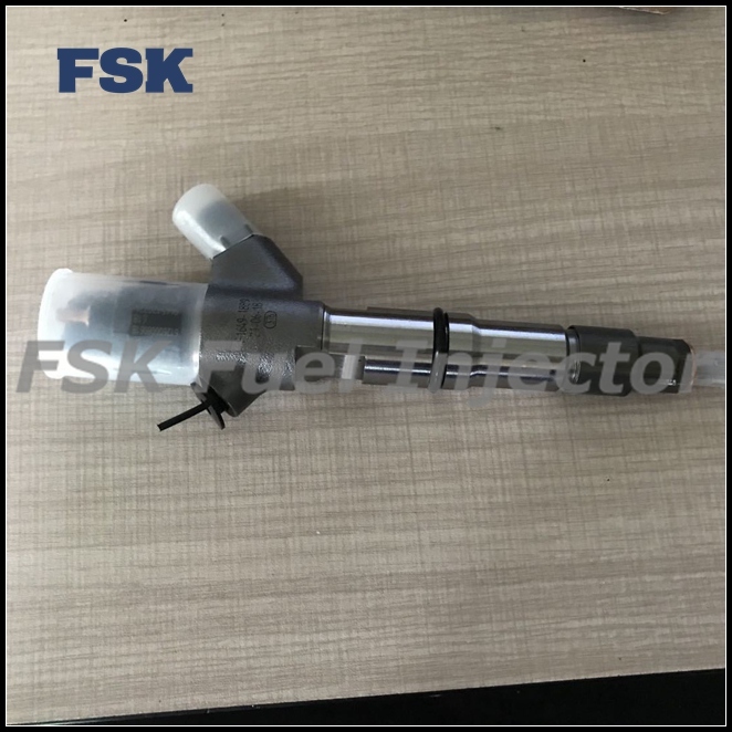 0445120224 Common Rail Truck Fuel Injector For Weichai