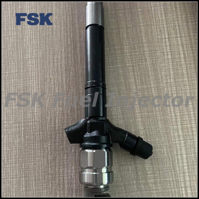 23670-51040 New Fuel Injector Compatible With Toyota Land Crulser
