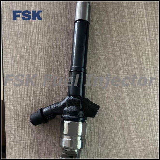 23670-51040 New Fuel Injector Compatible With Toyota Land Crulser