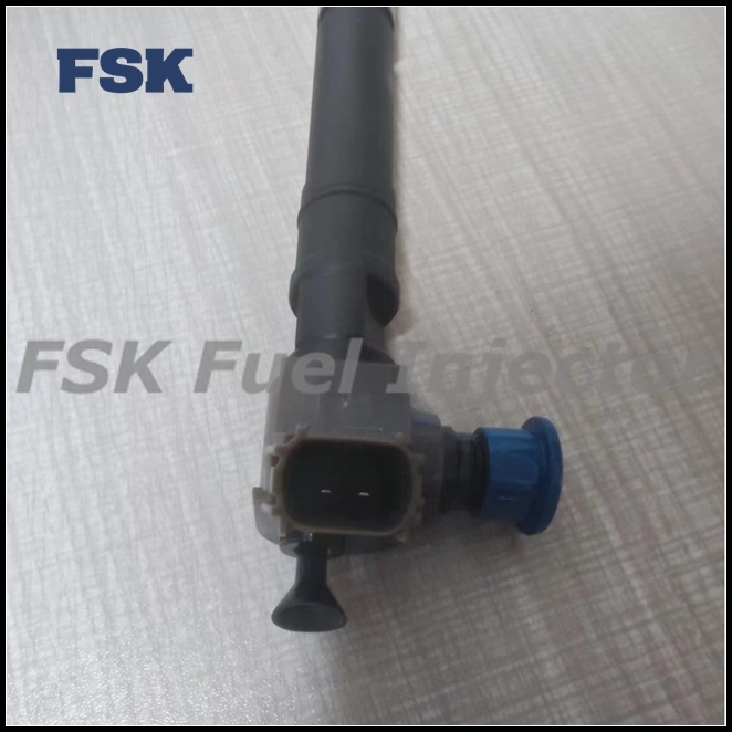 23670-09430 Fuel Injector Nozzle Compatible With Toyota Hilux Revo 2.4L 2GD