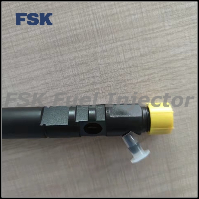 R02601D Reliable Fuel Injector Nozzles For Ssangyong Stavic D27DT