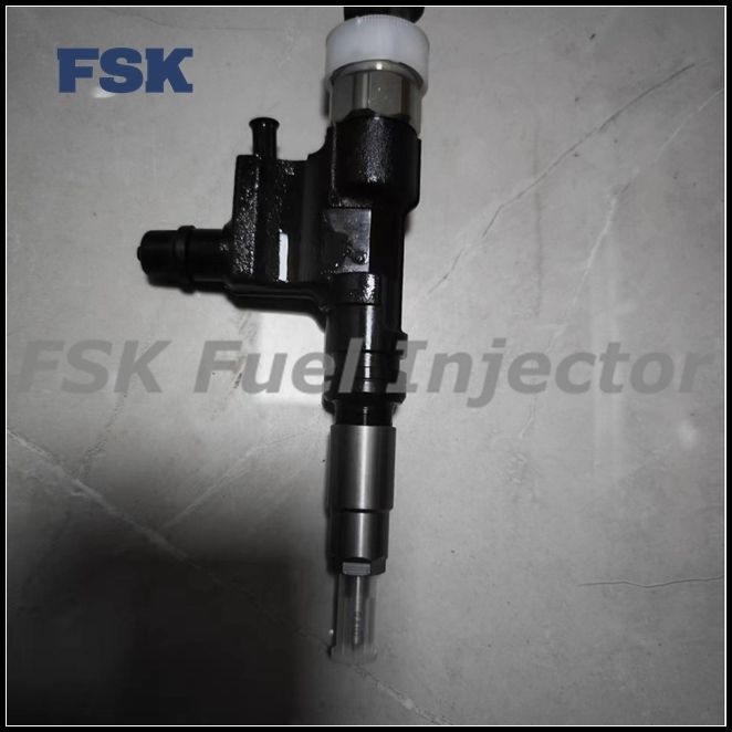 High Quality 095000-6511 Common Rail Injector For Toyota Dyna
